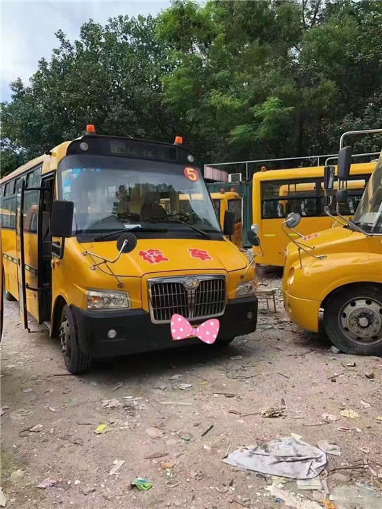 二手51座校車價格